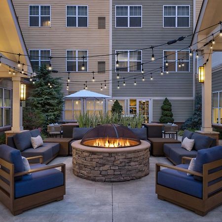 Residence Inn By Marriott Long Island Islip/Courthouse Complex Central Islip Exteriör bild