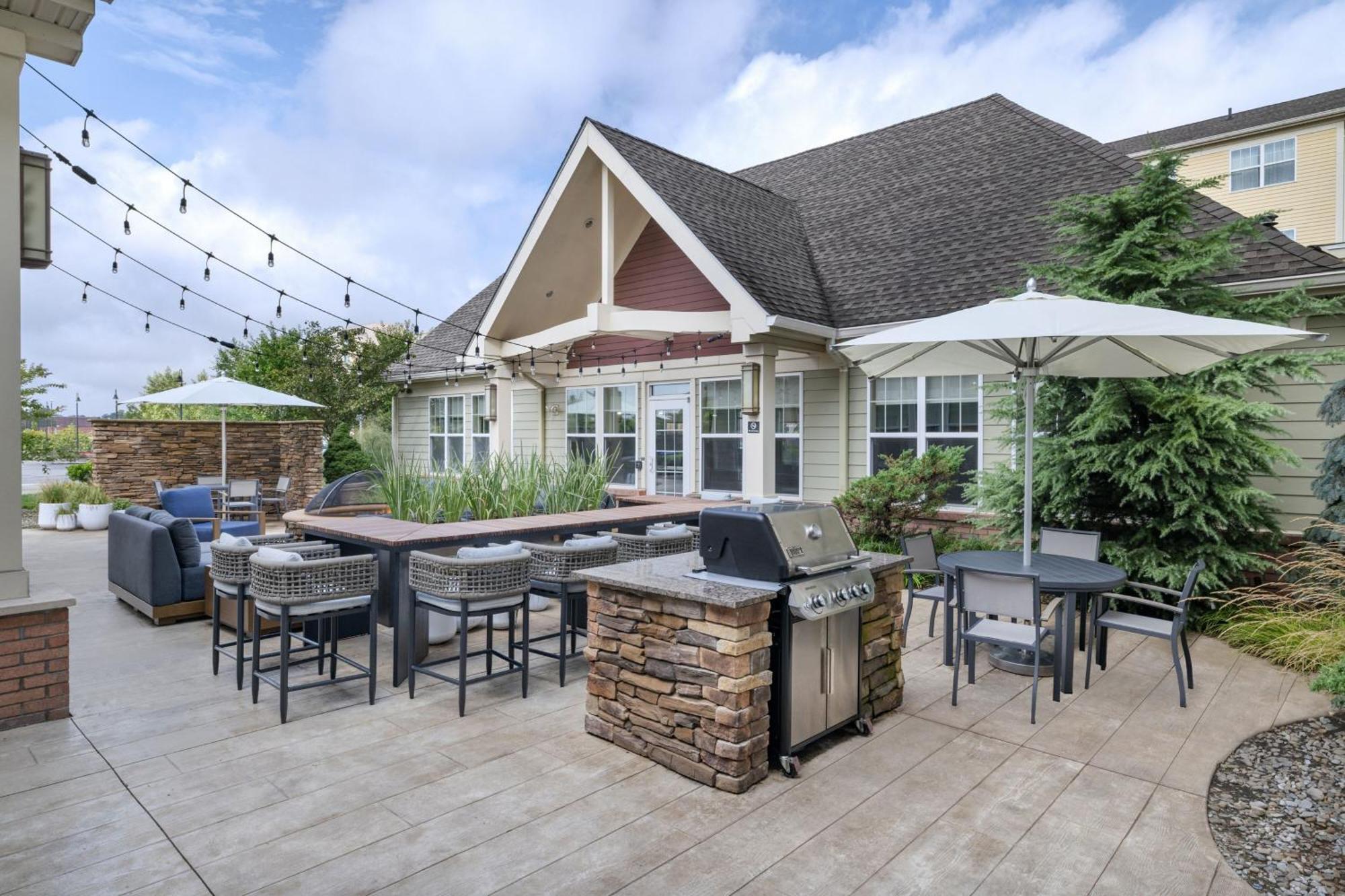 Residence Inn By Marriott Long Island Islip/Courthouse Complex Central Islip Exteriör bild